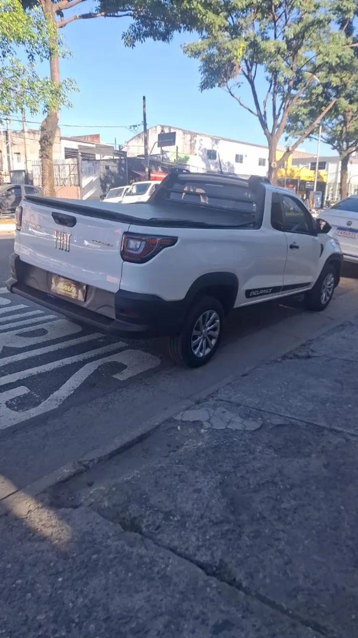 Fiat Strada Endurance 1.4 Flex 8V CS Plus 2021 - Foto 4