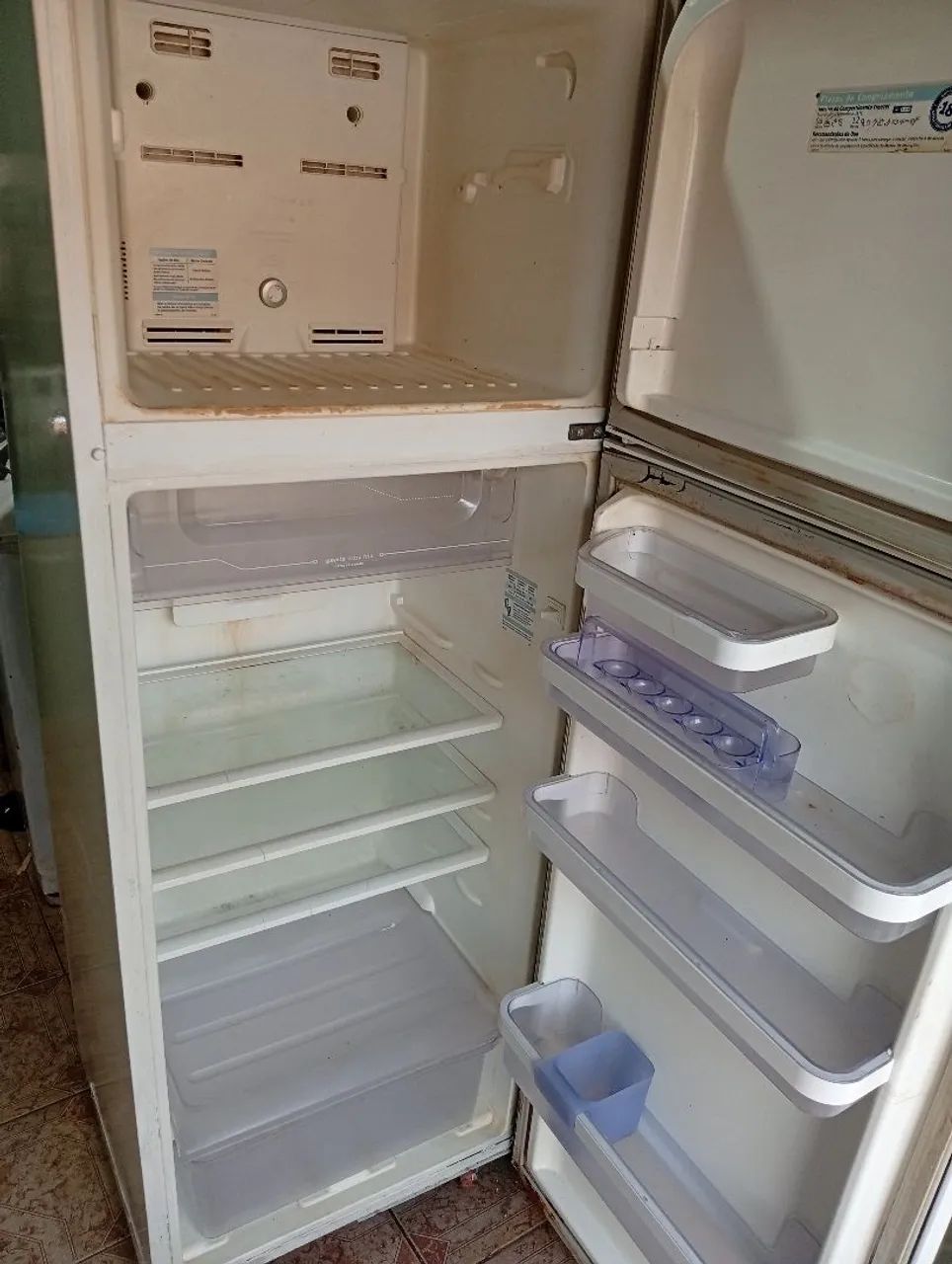 geladeira Eletrolux df36 - Foto 4