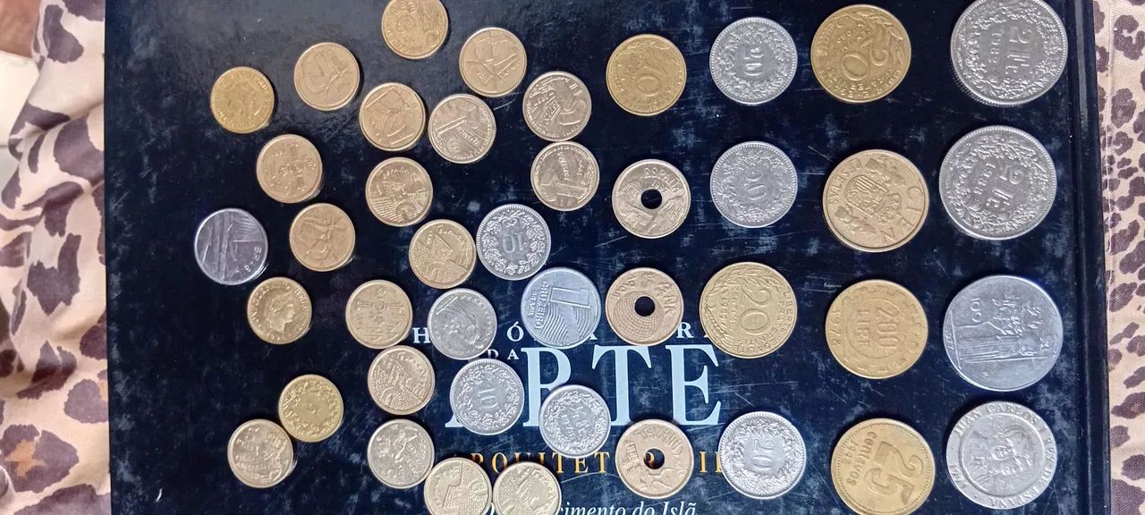 MOEDAS ANTIGAS VENDO - Foto 3