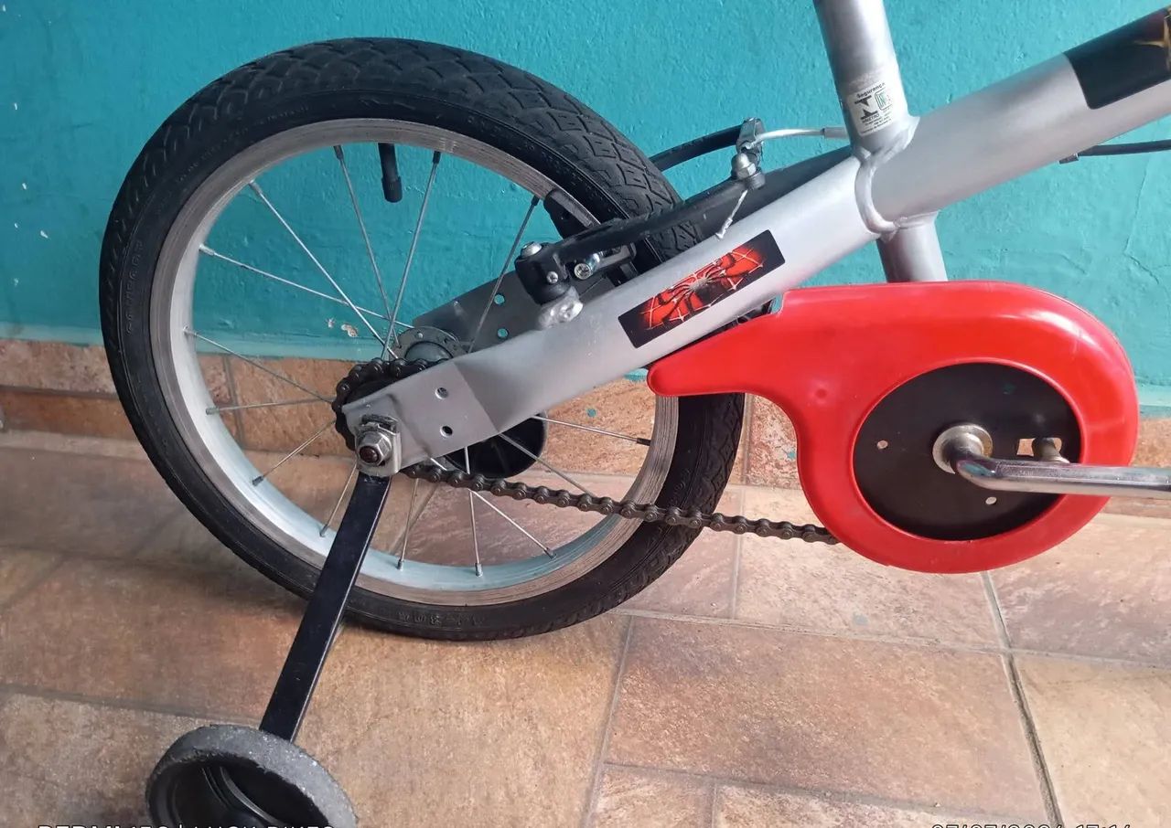 Bicicleta aro 16 Homem Aranha  - Foto 5