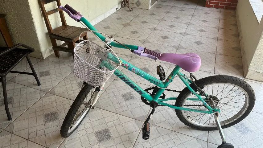 Bicicleta infantil aro 20 - Foto 3
