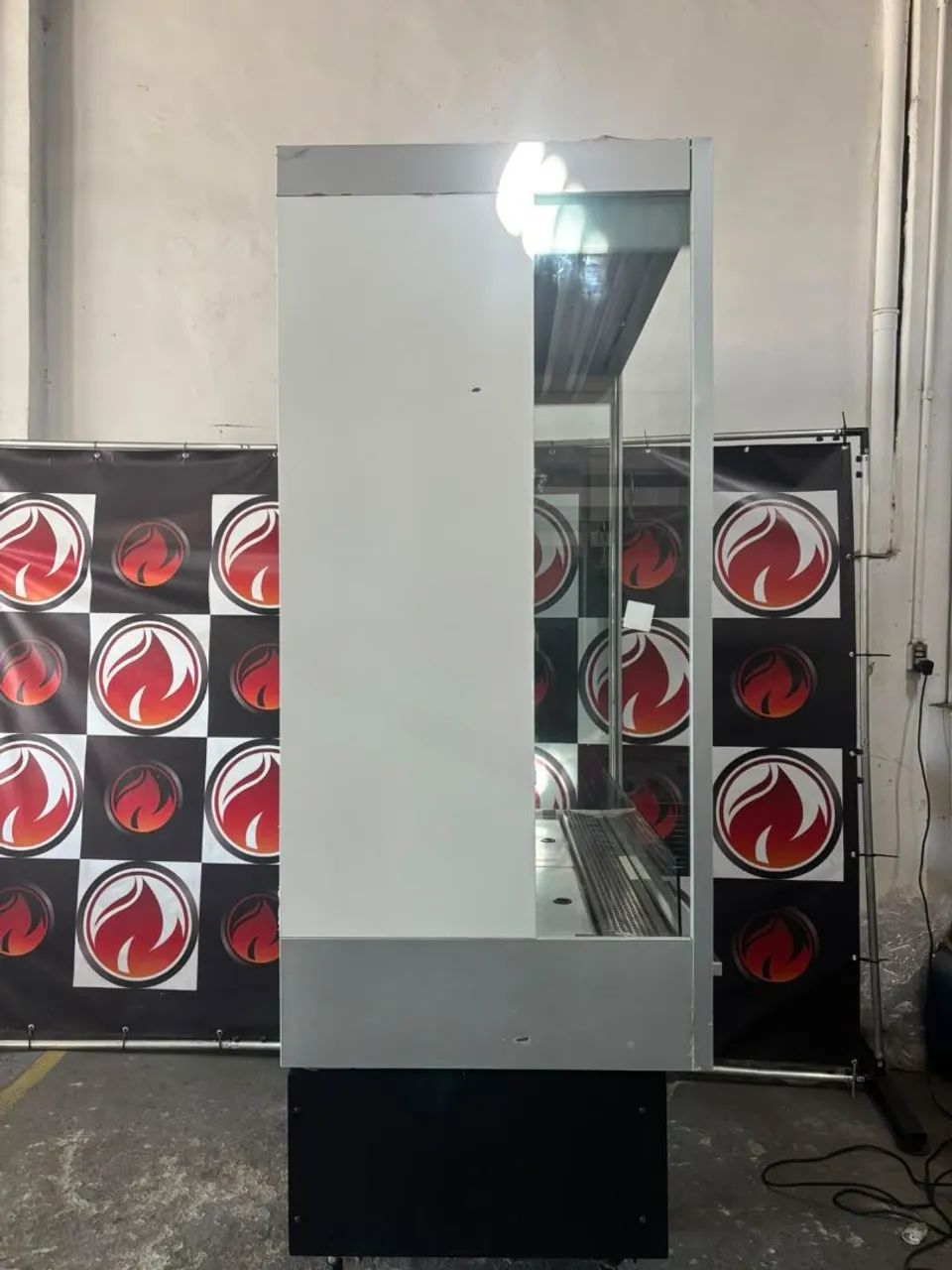 expositor refrigerado vertical aberto da marca Auden, equipado com iluminação LED - Foto 2