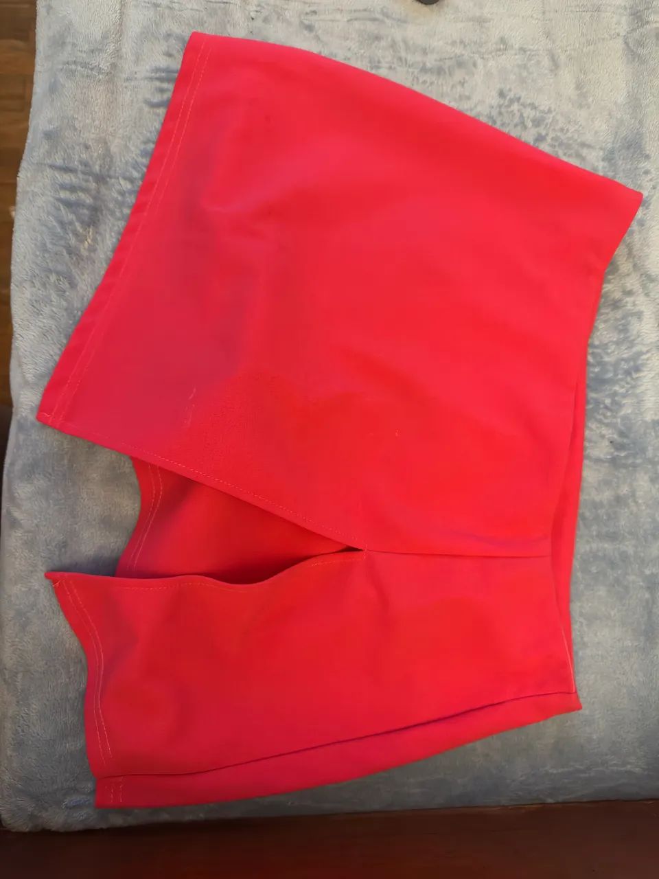 Short saia rosa choque 