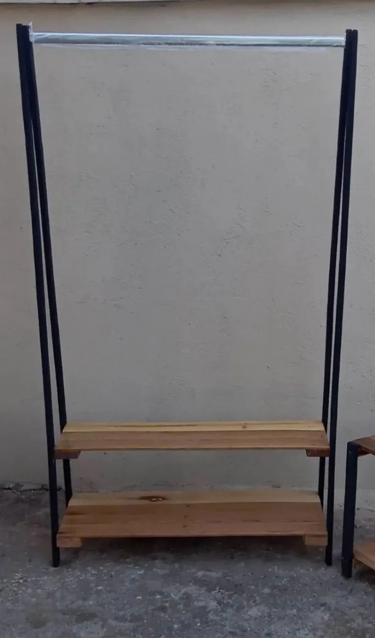 Arara de roupa 