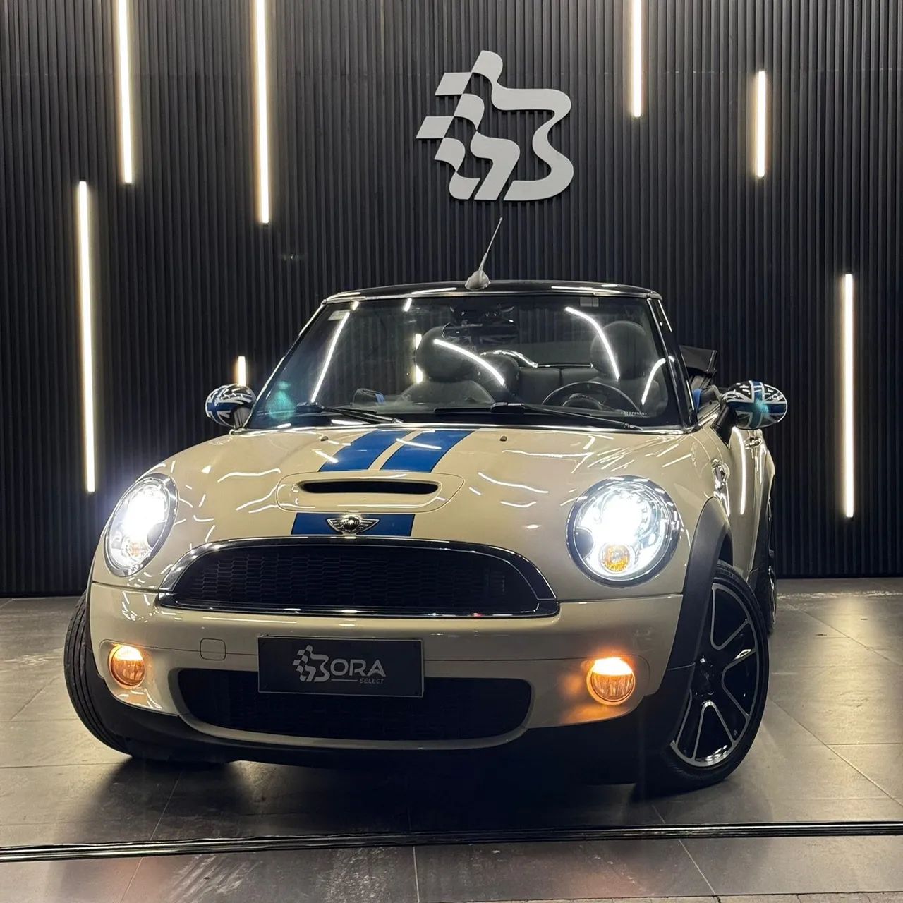 Mini Cooper Cabrio S 1.6 Aut. 2011 - Foto 2