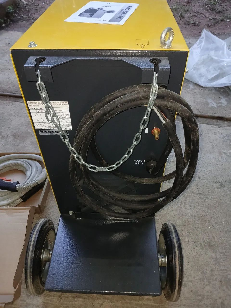 Vendo máquina de solda mig marca KMC NOVA,com tocha e rolo de arame de 5kg. - Foto 3