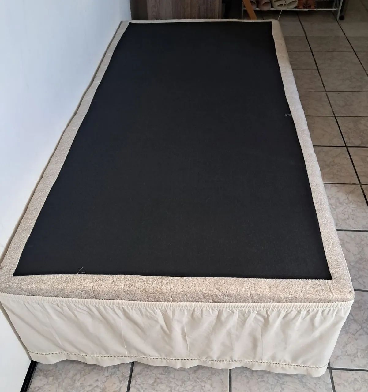 BASE DE CAMA BOX SOLTEIRO SEMI-NOVA 