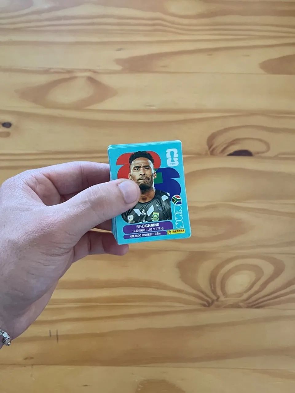 Lote de Figurinhas de Copa 26 - Foto 2