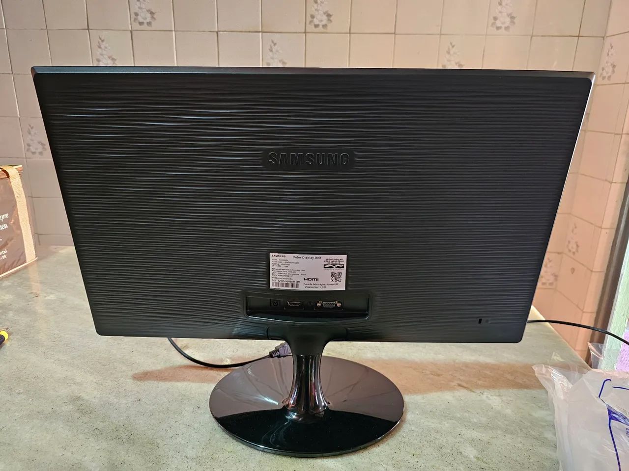 Monitor 24" 75hz FHD Samsung S24D332H - Foto 2