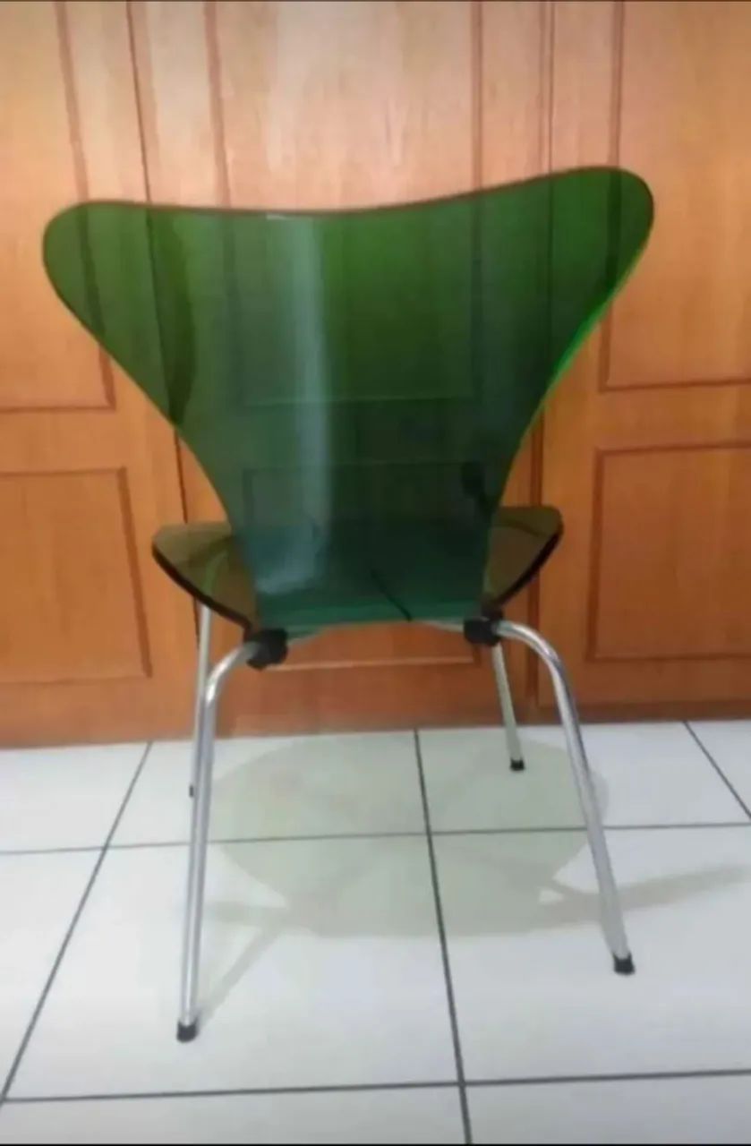 Cadeira Antiga Retrô Bem Grossa - Foto 2