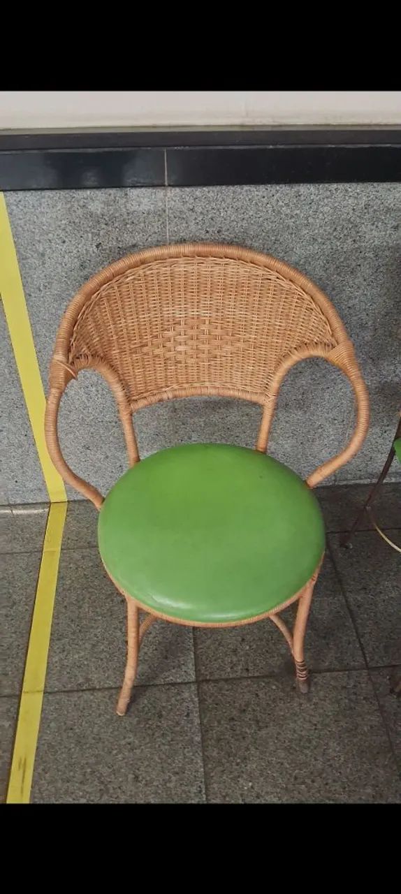 Mesa de Jardim com 2 Cadeiras em ferro fundido  - Foto 4