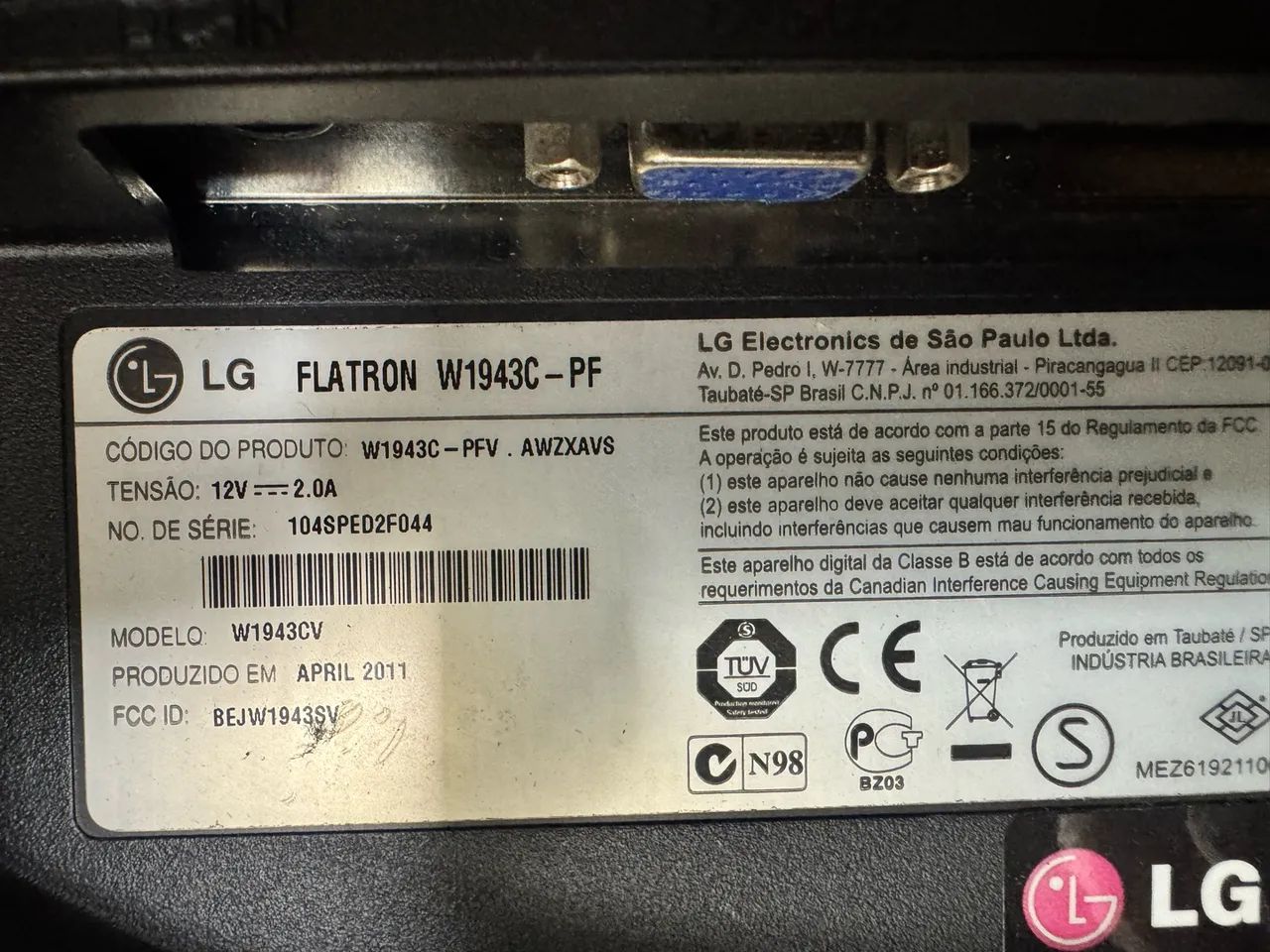 Vendo 2 monitores LCD 18,5 polegadas - Foto 3