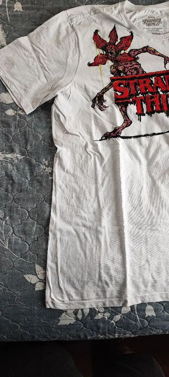 Camisa Stranger Things Piticas G  - Foto 2