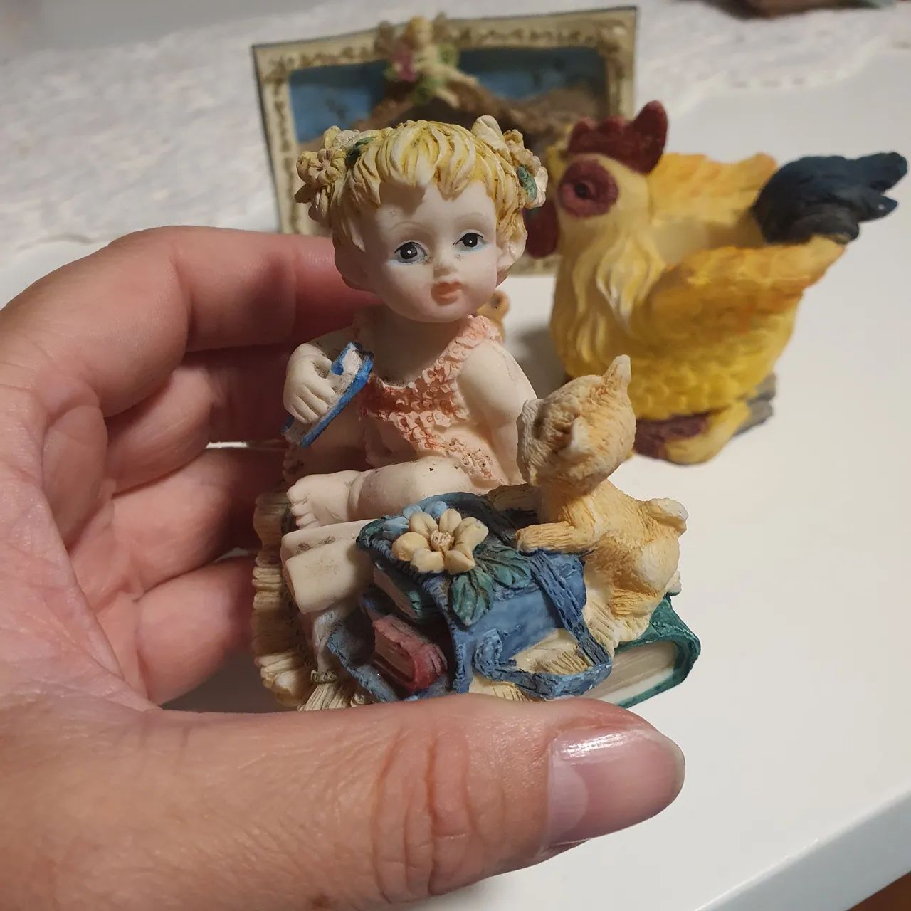 Estatuetas em resina 4 peças  - Foto 3