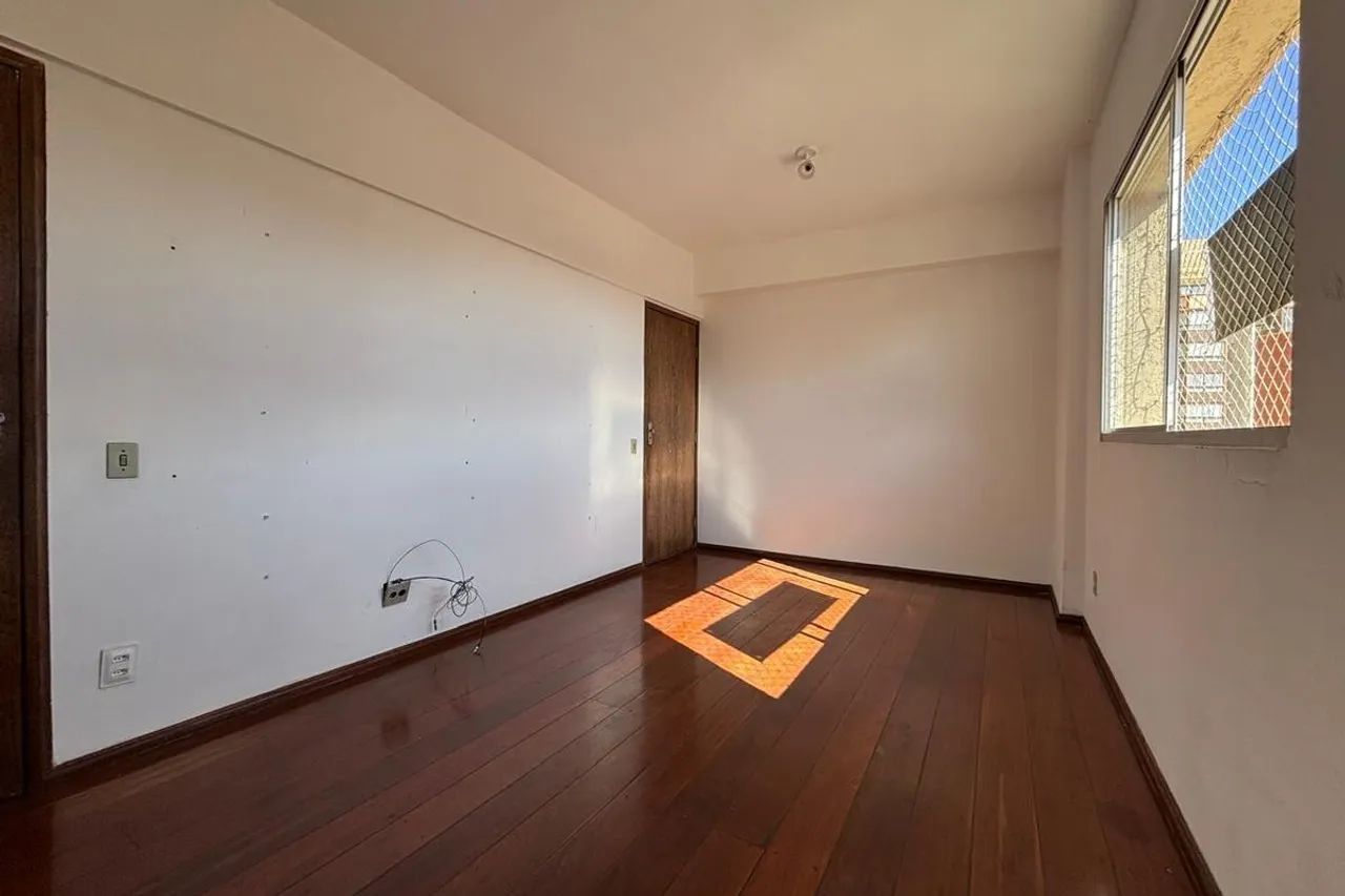 Apartamento à Venda - Sion, 3 Quartos, 94 m2