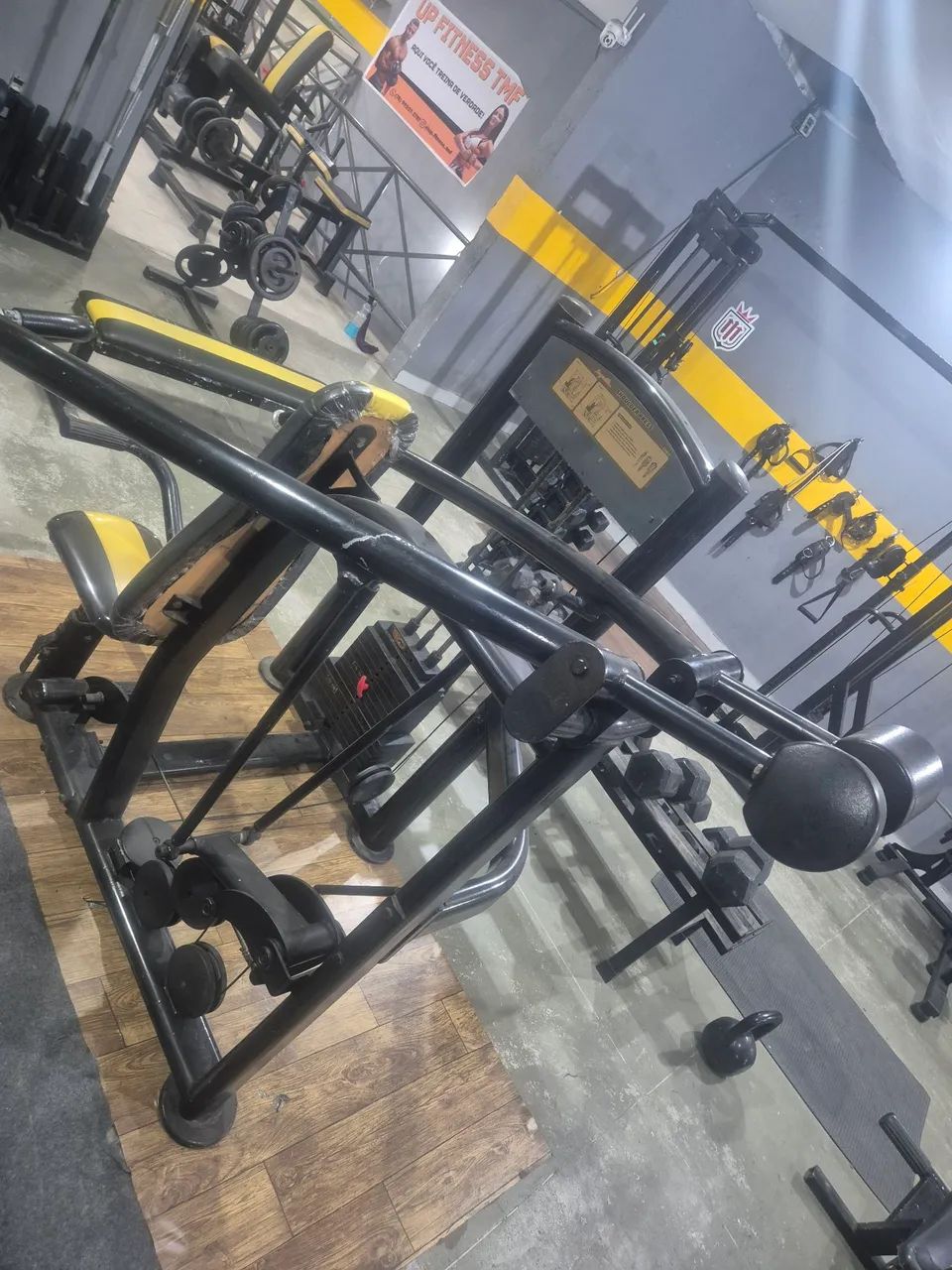 Equipamento de musculação 