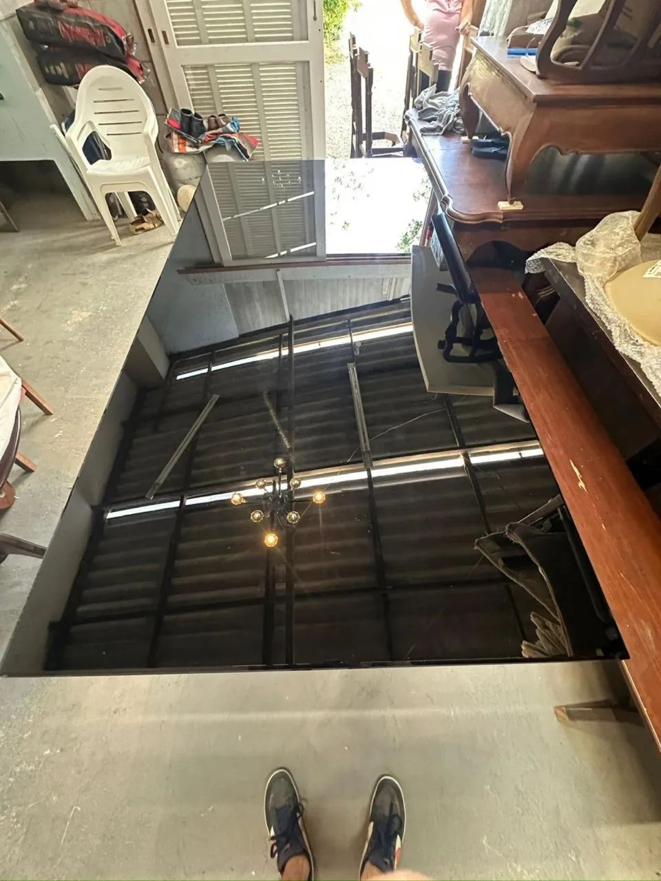 Mesa moderna com tampo em vidro - Foto 4
