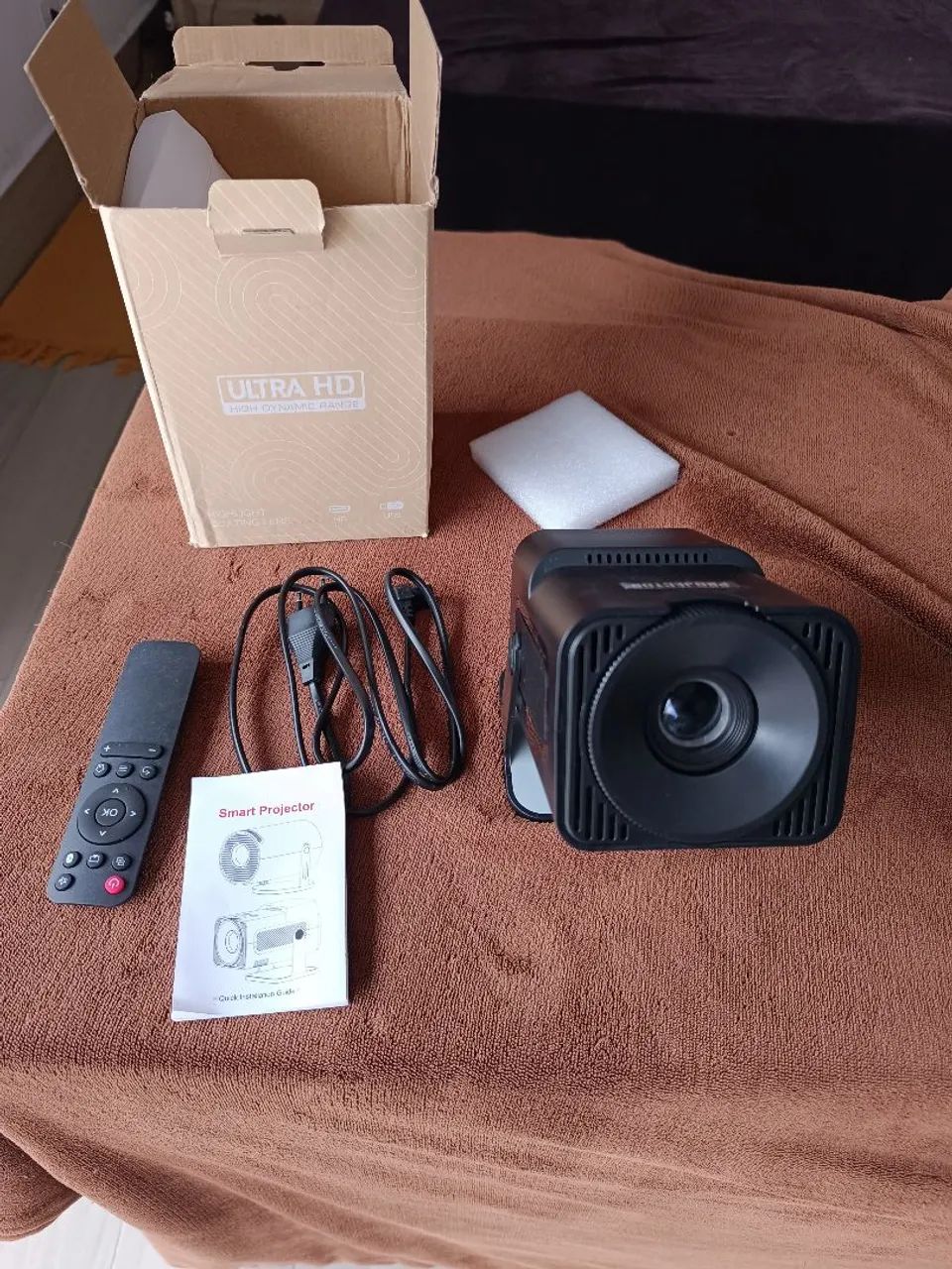 Projetor HY320 Android, bluetooth, wi-fi. Zerado na caixa. - Foto 2