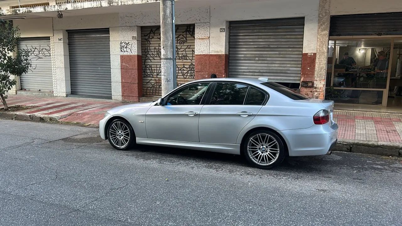 BMW 320I A 2007 - Foto 4