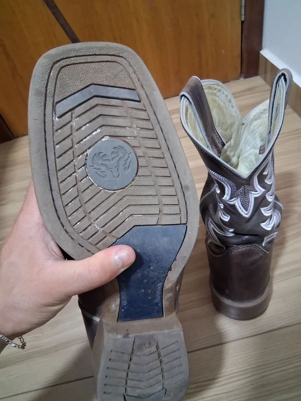 Bota DGO - Foto 4