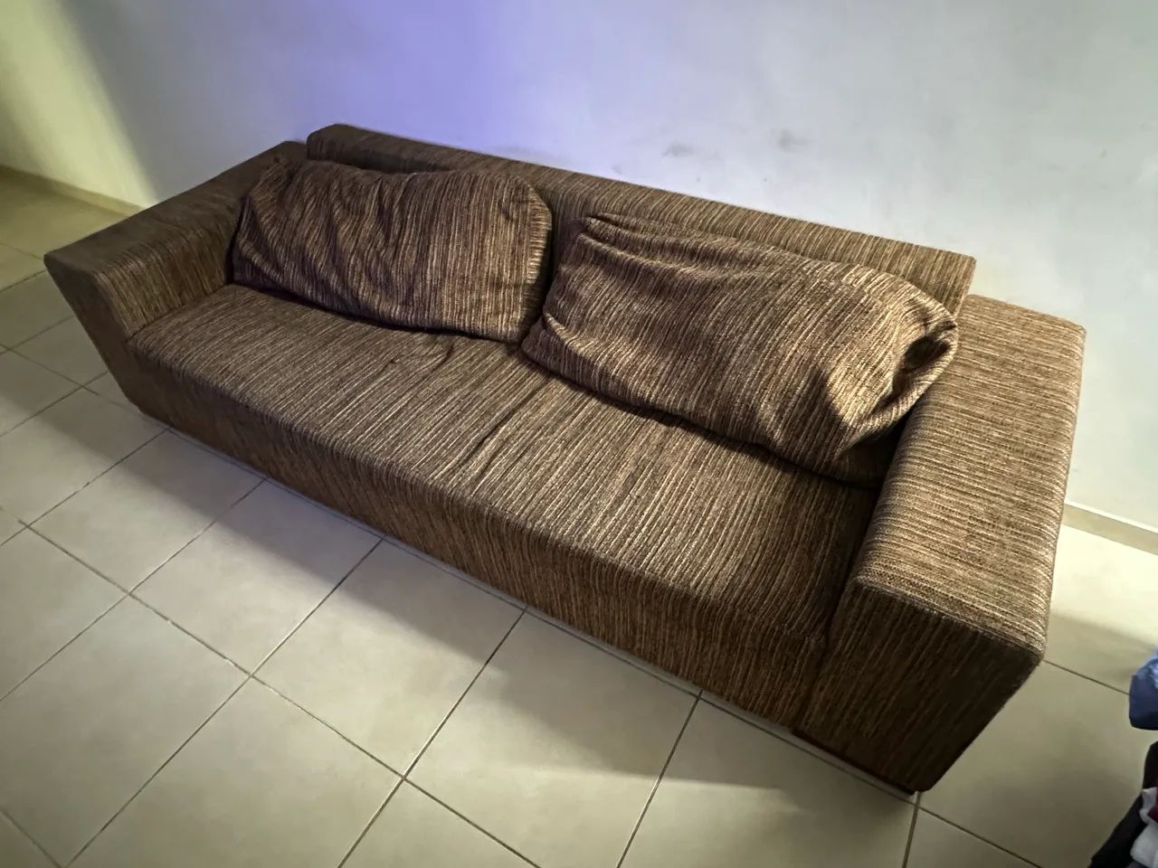 Sofa Marrom Grande - Foto 3