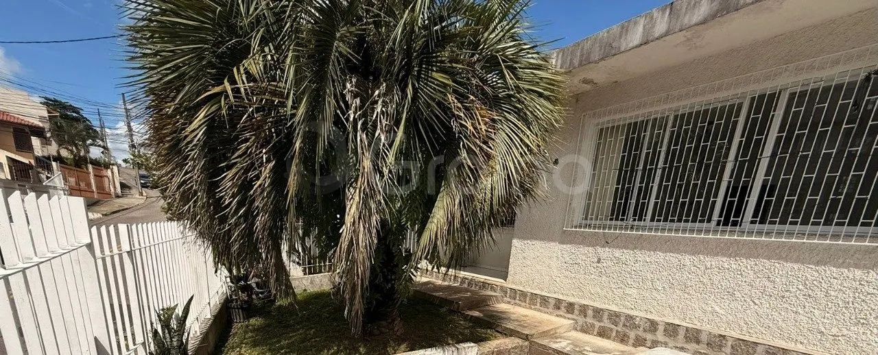 Terreno a venda no Bairro Capoeiras