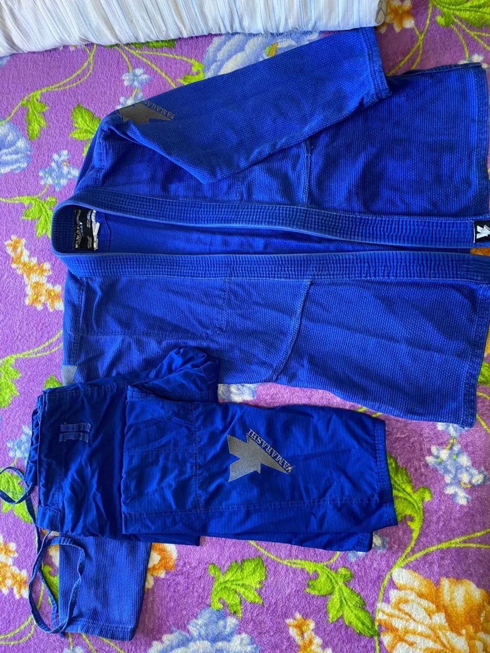 Kimono semi novo