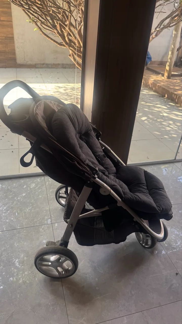 Vende-se carrinho de bebê  - Foto 2