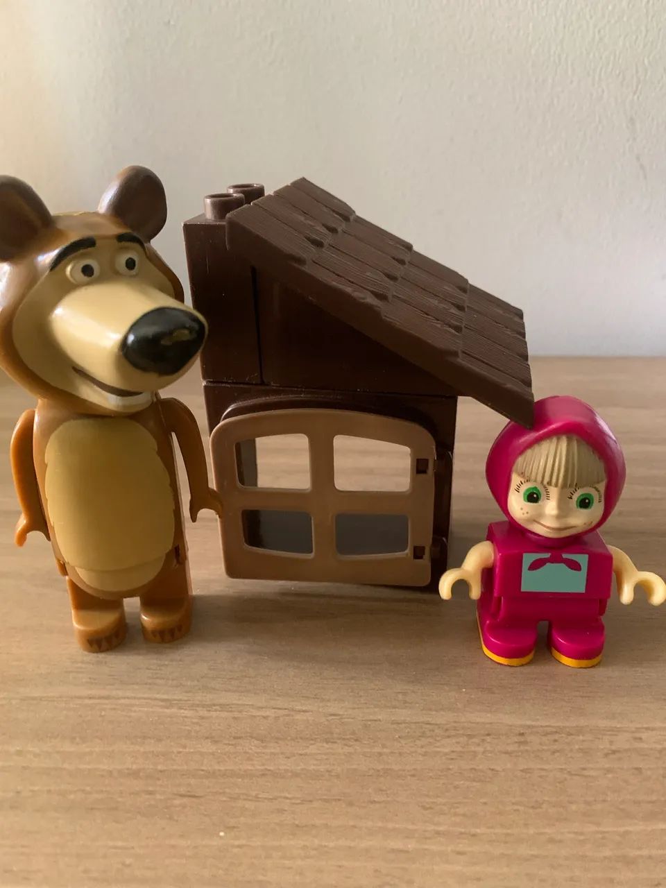 Marsha e Urso Lego 