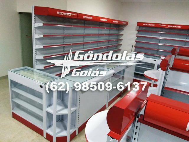 Balcões e Gôndolas " Linha Farmácia"