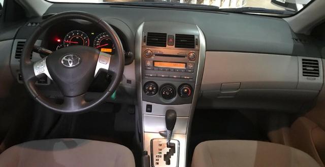 Corolla 2014 GLi 1.8 Automático Super Conservado - Foto 12