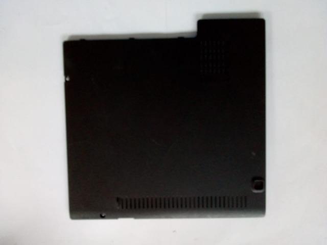 Tampa Inferior Da Memoria Notebook Sim 5560 30b800-fb6070