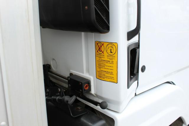 Ford cargo 816 s cabine suplementar e carroceria - Foto 4