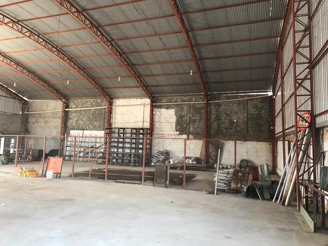 Vendo imóvel comercial com barracão comercial e escritório em anexo - Foto 14
