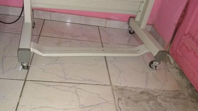 Máquina de costura semi industrial ovelock e reta Zig zag 38 costuras
