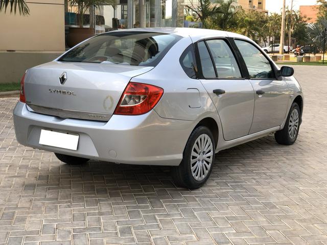 Renault Symbol 1.6 2010/11 Completo - Foto 5