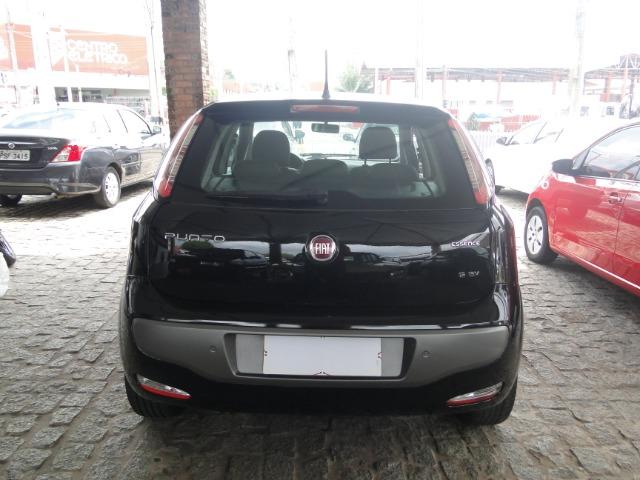 Fiat Punto 1.6 Essence Automatizado 2013/2014 - Foto 2
