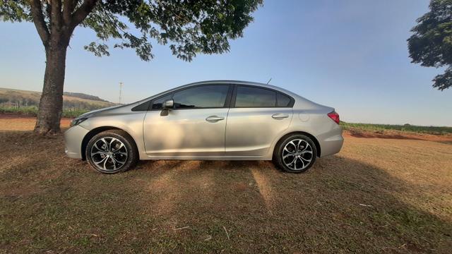 Vendo Honda Civic 2.0 FlexOne