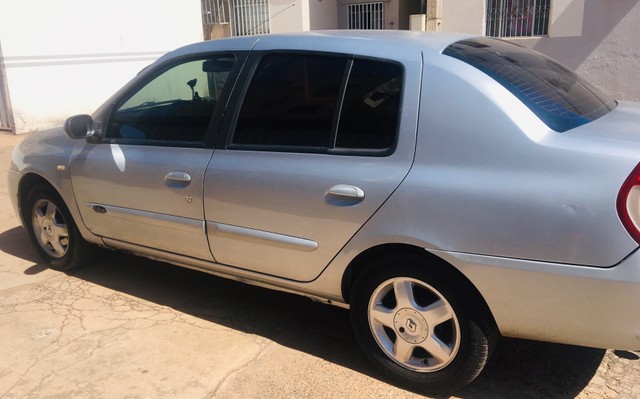 RENAULT CLIO 1.6