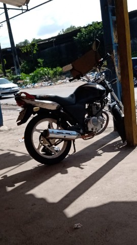 MOTO SUZUKI