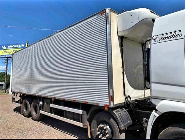 FIGORIFICO BAÚ. CARROCERIA SOBRE CHASSI TRUCK