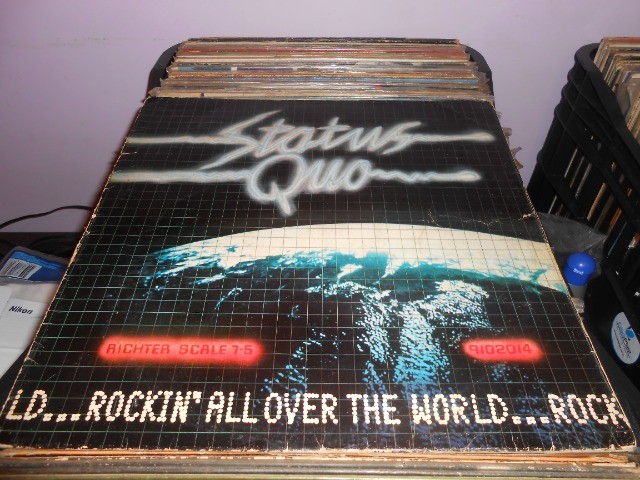 Status Quo LP - Rockin All Over The World - Nacional
