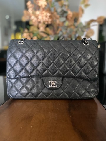 the first chanel bolsa