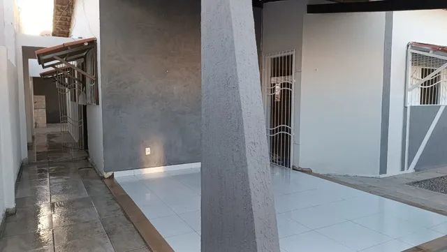 Excelente casa em Emaús (200 m², 3/4 sendo 01 suíte com closet, piscina e varanda gourmet)