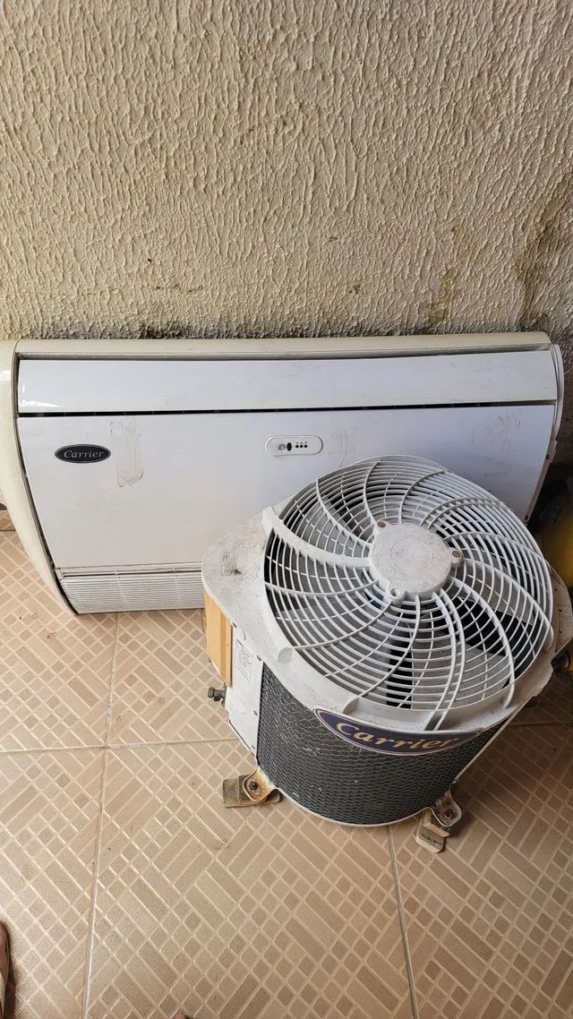 AR CONDICIONADO PISO TETO 18.000BTUS