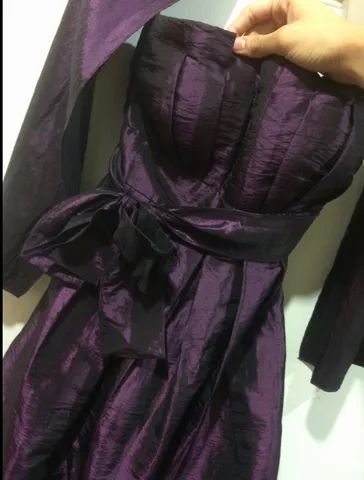 Vestido roxo, de festa