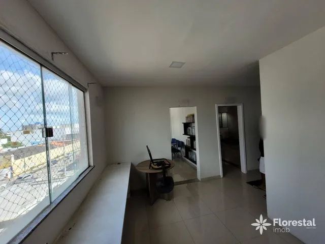 Prédio Comercial para alugar em Centro de 726.00m² com 2 Garagens