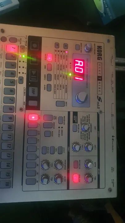 Korg Electribe S MkII - Sequenciador de Batidas