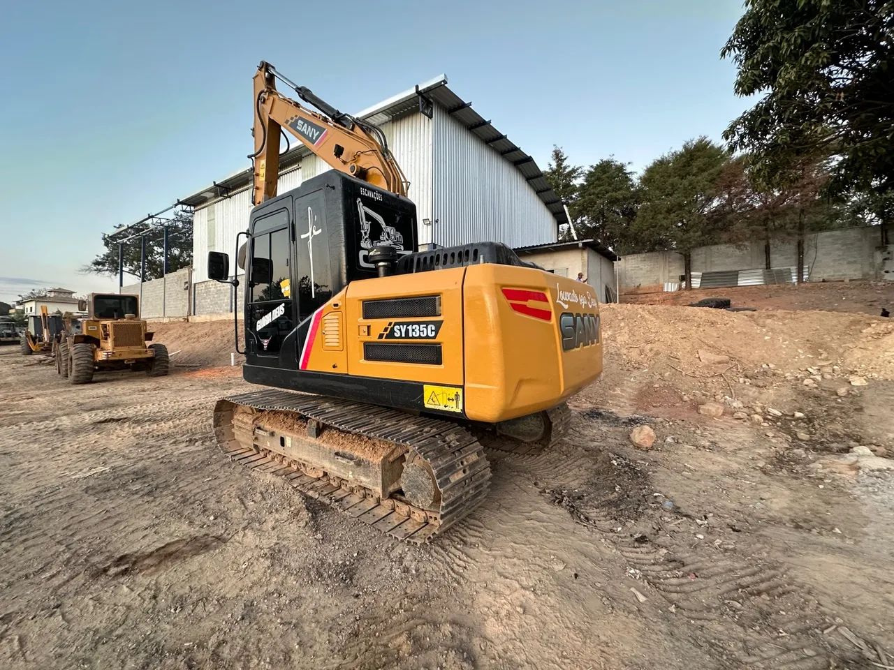 Escavadeira Sany 14 toneladas 2022  - Foto 2