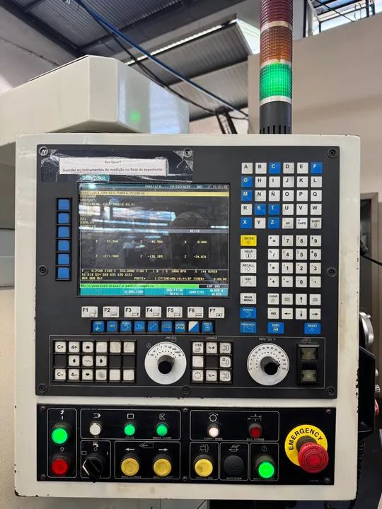 Torno CNC Travis - Foto 2